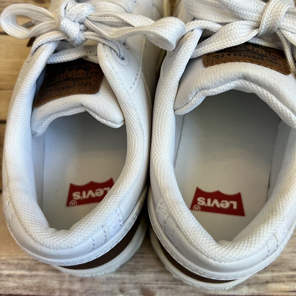 Levi's White Sneakers - Picture 8 of 9